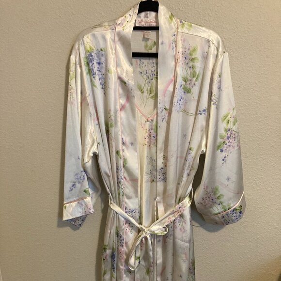 Oscar De La Renta Pink Label Kimono robe with matching Chamise - Picture 1 of 8